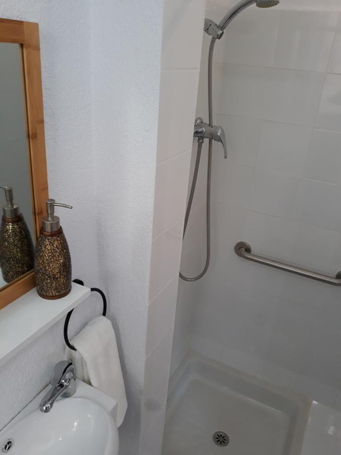 Casa Olivera- Apartament Al Passeig Font Vella 圣希拉里萨卡尔姆 外观 照片