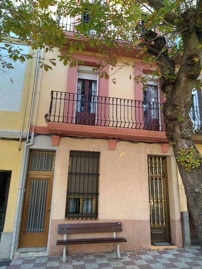 Casa Olivera- Apartament Al Passeig Font Vella 圣希拉里萨卡尔姆 外观 照片